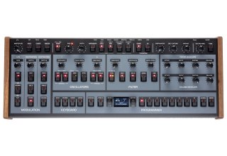 Oberheim OB-X8 Desktop - Syntezator analogowy polifoniczny